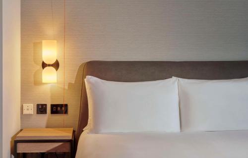 Estudio Accesible con zona de cocina - 1 cama extragrande del hotel Hyatt House London Stratford. Foto 4