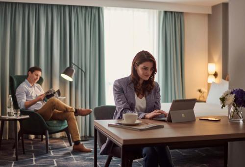 Suite con vistas a Cherry Park - 1 cama extragrande del hotel Hyatt House London Stratford