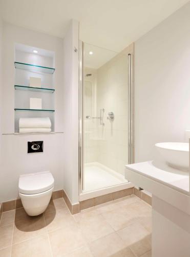 Suite con vistas a Cherry Park - 1 cama extragrande del hotel Hyatt House London Stratford. Foto 6