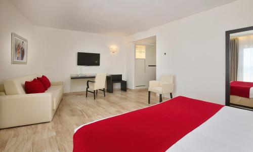 Suite Junior del hotel Grupotel Taurus Park. Foto 3