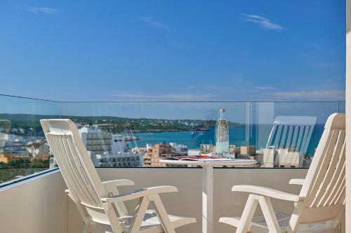 Habitación Doble Superior con vistas al mar del hotel Grupotel Taurus Park. Foto 3