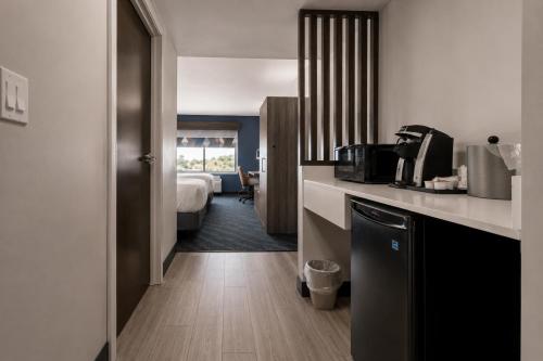Suite con 2 camas - no fumadores del hotel Holiday Inn Express Hotel And Suites Niagara Falls