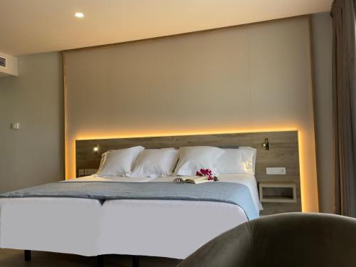 Habitación Doble con balcón y vistas al mar del hotel Af Valle Orotava. Foto 3