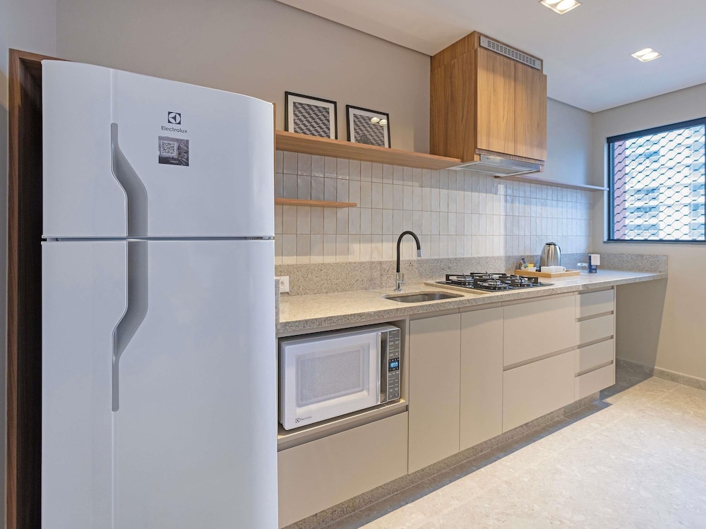 Apartamento Premium con dos habitaciones y cocina equipada del hotel Adagio Sao Paulo Berrini. Foto 3