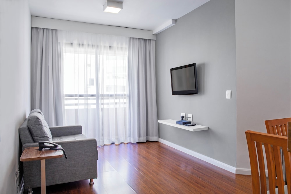 Apartamento accesible con dos habitaciones y cocina equipada del hotel Adagio Sao Paulo Berrini. Foto 6