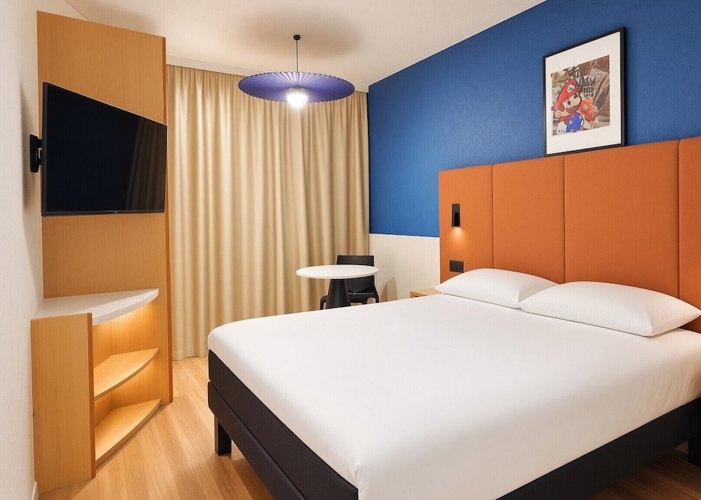Habitación estándar doble, 1 cama doble del hotel Ibis Lyon Est Bron. Foto 4