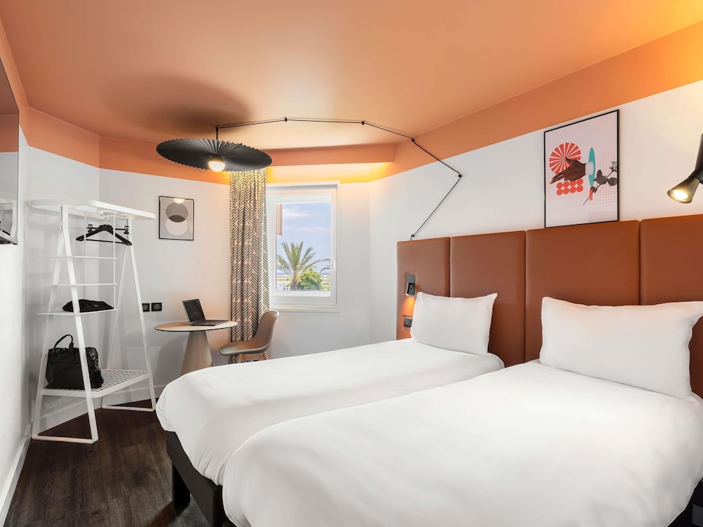 Habitación Standard con 2 camas individuales del hotel Ibis Nice Aéroport Promenade Des Anglais