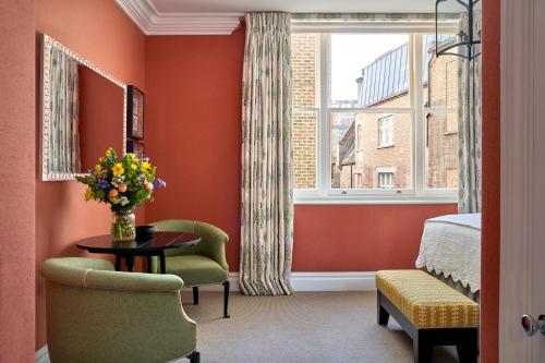 Habitación Superior del hotel Charlotte Street Hotel, Firmdale Hotels. Foto 8