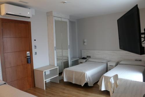 Habitación Triple del hotel 44. Foto 1