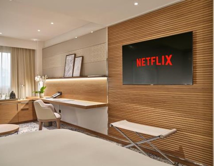 Habitación Clásica con cama extragrande y vistas a la ciudad del hotel Intercontinental Barcelona, An Ihg. Foto 1