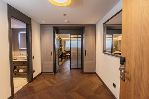 Suite Presidencial del hotel Intercontinental Barcelona, An Ihg. Foto 10