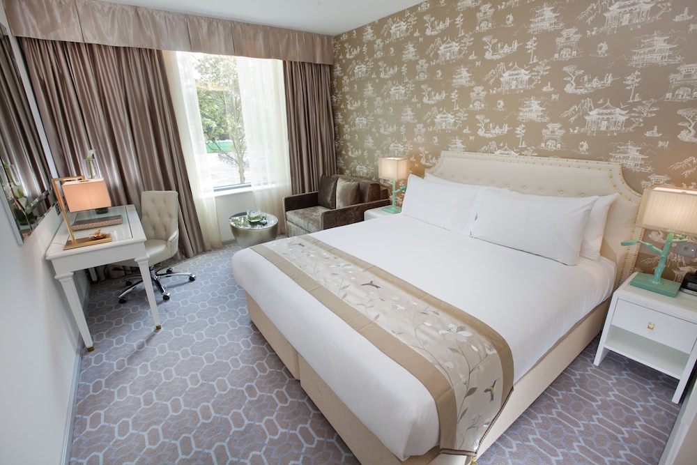 Habitación ejecutiva del hotel Dorsett Shepherds Bush. Foto 1