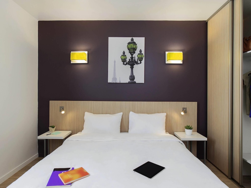 Estudio, 1 cama doble del hotel Adagio Access Paris Clichy. Foto 6