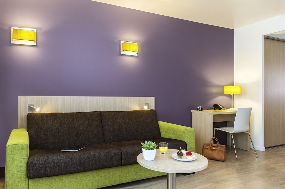 Estudio, 1 cama doble del hotel Adagio Access Paris Clichy. Foto 10