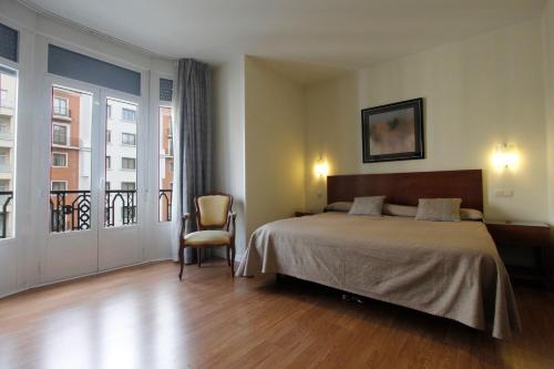 Habitación Doble Premium del hotel El Rincon de Gran Via. Foto 1