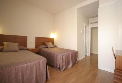 Habitación Doble Superior del hotel El Rincon de Gran Via. Foto 3