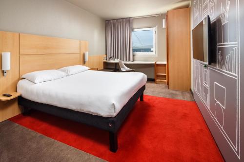 Habitación Doble del hotel Ibis London Wembley. Foto 9