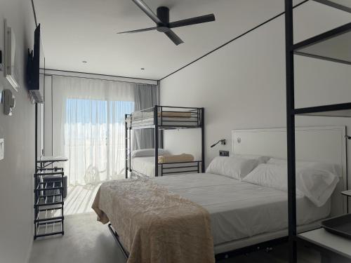 Habitación cuádruple del hotel Condesa. Foto 3