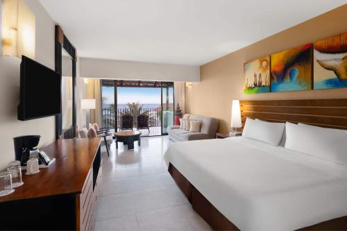 Habitación Doble con vistas al océano - 2 camas dobles del hotel Grand Decameron Los Cabos, A Trademark All-Inclusive Resort