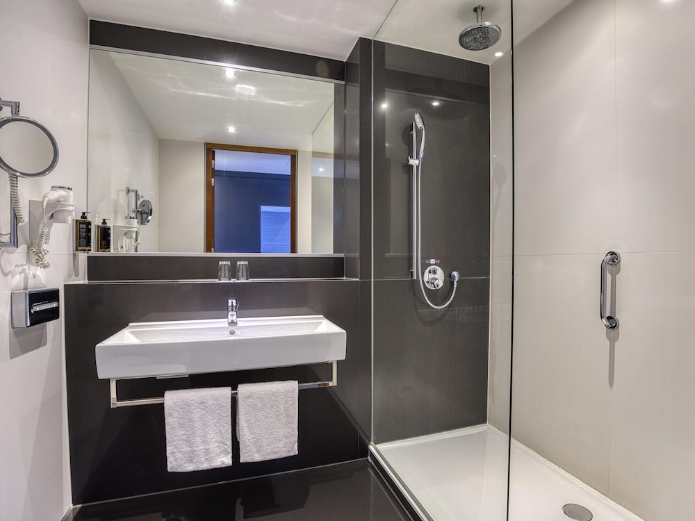 Habitación Gemela Superior del hotel Mercure City Amersfoort Centre. Foto 1