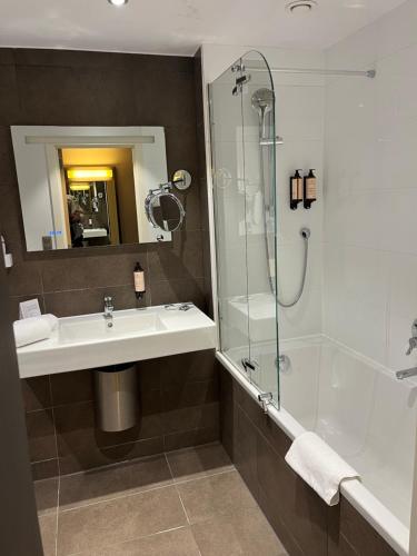 Habitación Doble Superior del hotel Mercure Brussels Centre Midi