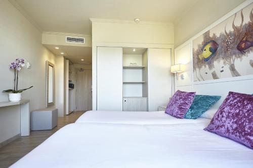 Habitación Doble del hotel Grupotel Maritimo. Foto 1