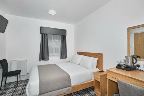 Habitación Doble Estándar - No fumadores del hotel Best Western Greater London. Foto 11