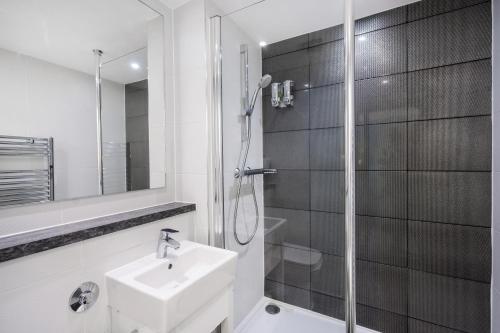 Habitación Doble Estándar - 2 camas del hotel The Bromley Court. Foto 1