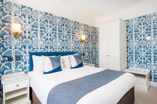 Habitación Doble Deluxe con vistas al jardín del hotel The Bromley Court. Foto 4