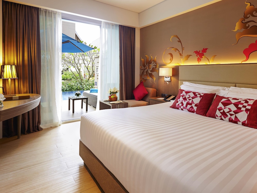 Deluxe con acceso a piscina 1 cama King del hotel Grand Mercure Phuket Patong