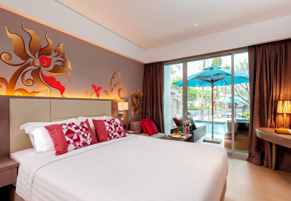 Deluxe con acceso a piscina 1 cama King del hotel Grand Mercure Phuket Patong. Foto 2