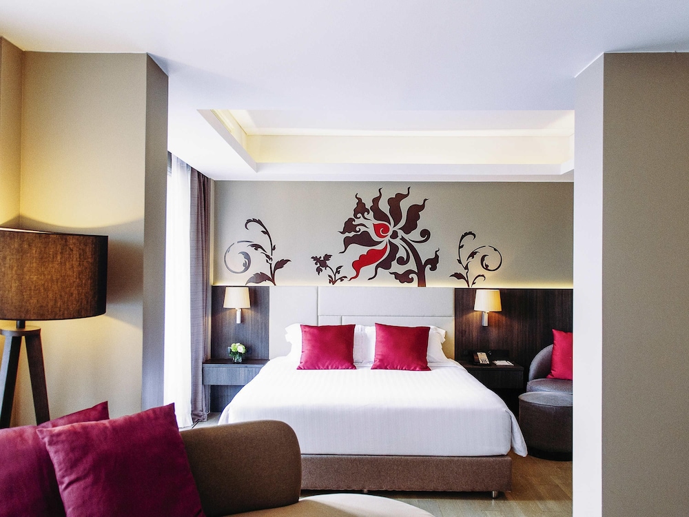 Suite Superior 1 cama King del hotel Grand Mercure Phuket Patong