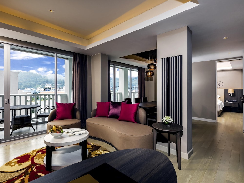 Suite Deluxe 1 Cama King del hotel Grand Mercure Phuket Patong