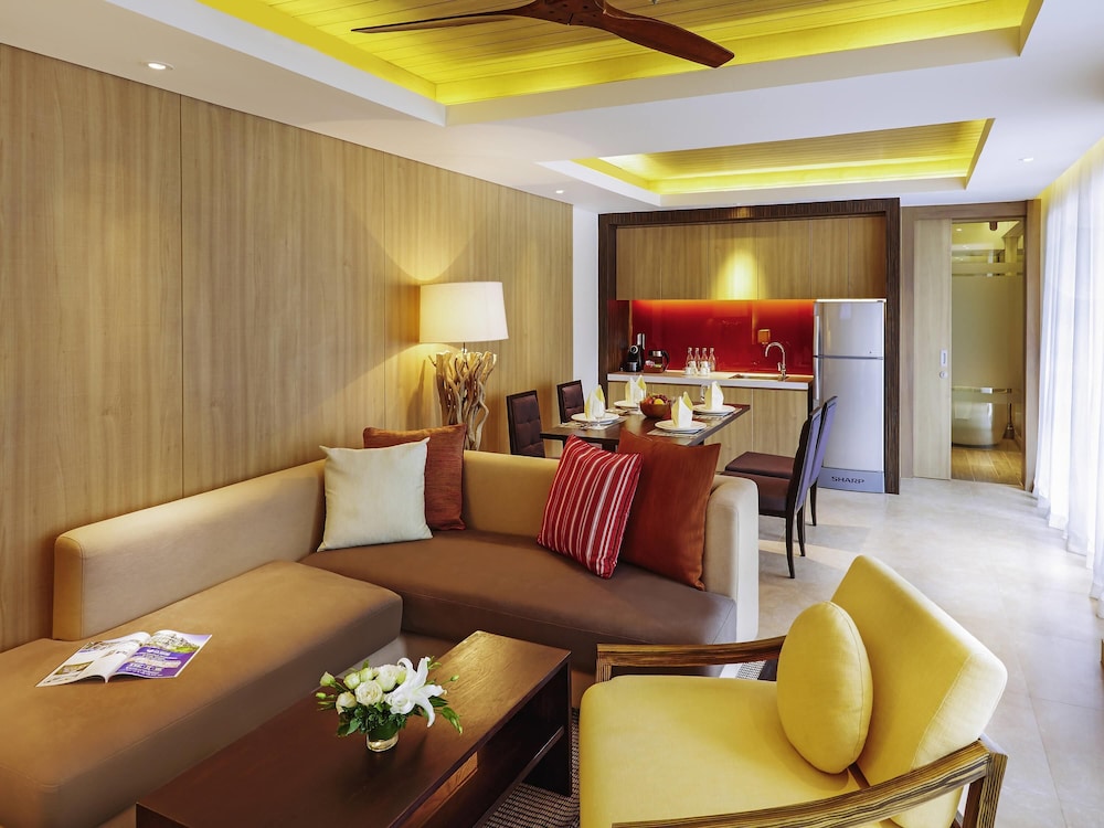 Villa con piscina de dos dormitorios del hotel Grand Mercure Phuket Patong. Foto 3