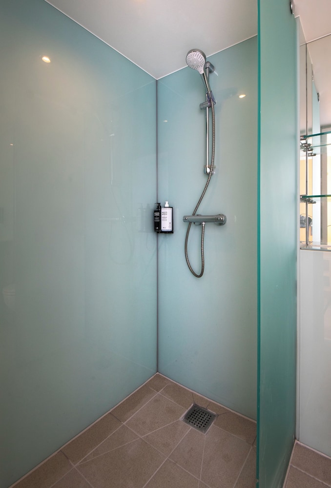 La Reina del hotel Ibis Styles Haydock. Foto 13