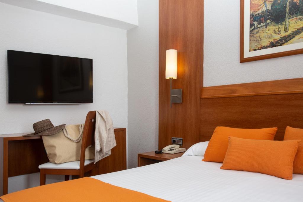 Habitación doble Económica del hotel O7 Colombo. Foto 1