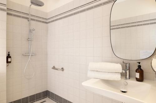 Habitación Doble adaptada para personas con movilidad reducida del hotel Le Daum