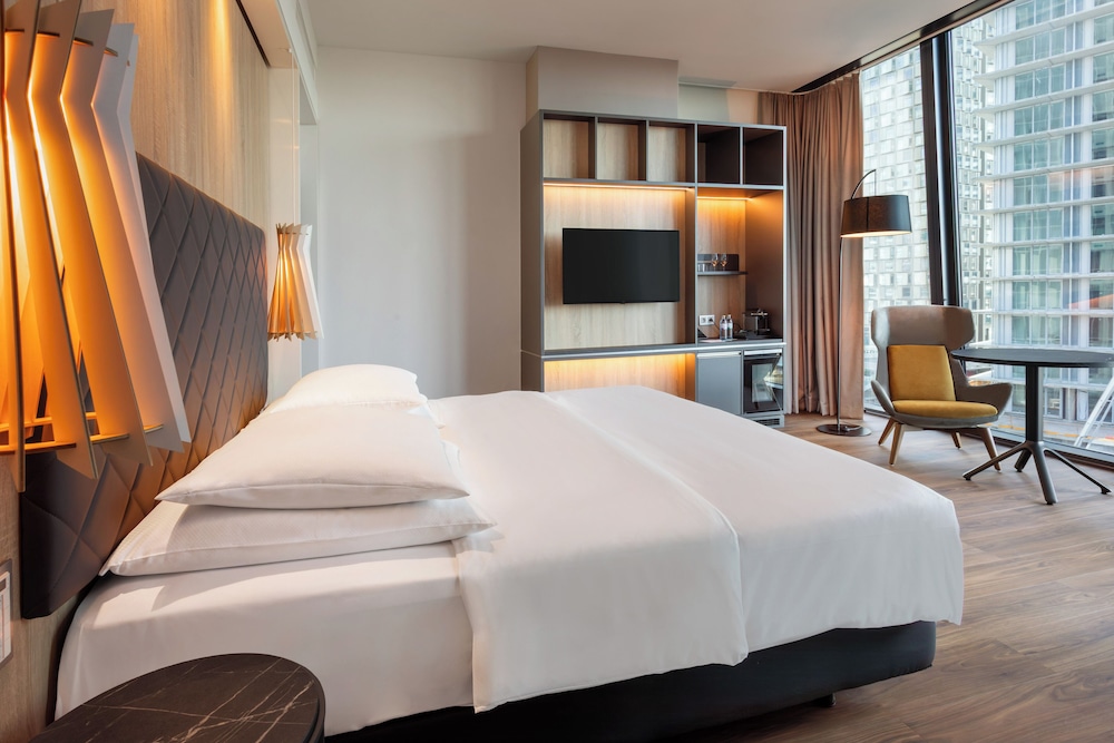 Habitación Deluxe del hotel Melia Vienna. Foto 2