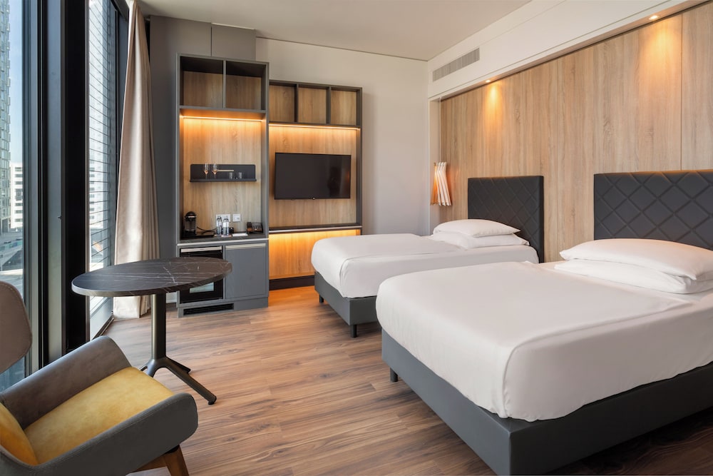 Habitación Deluxe del hotel Melia Vienna. Foto 3
