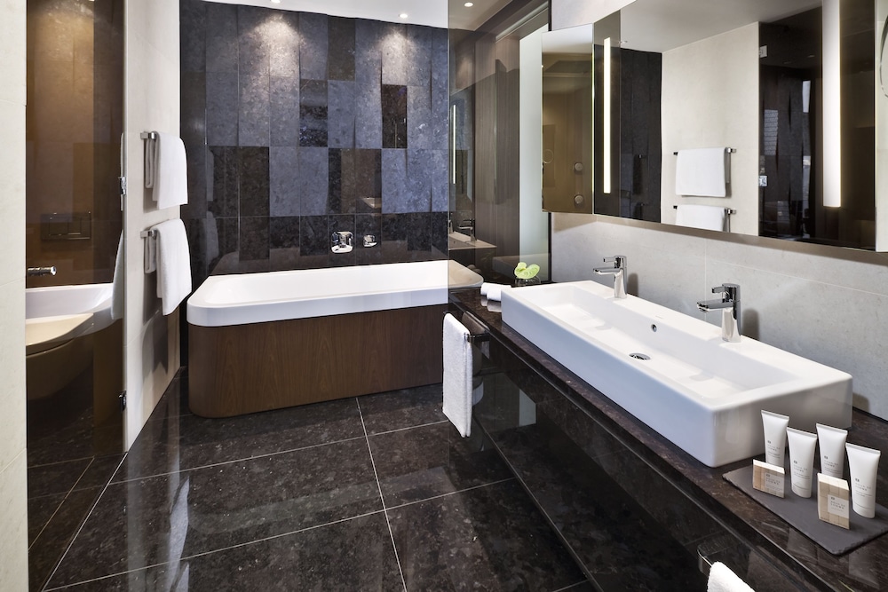 Suite Master del hotel Melia Vienna. Foto 2