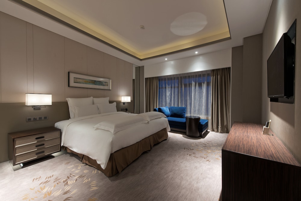 HABITACIÓN DELUXE, 1 Cama King Size, Vistas a la Ciudad del hotel Pullman Shanghai Xuhui. Foto 2