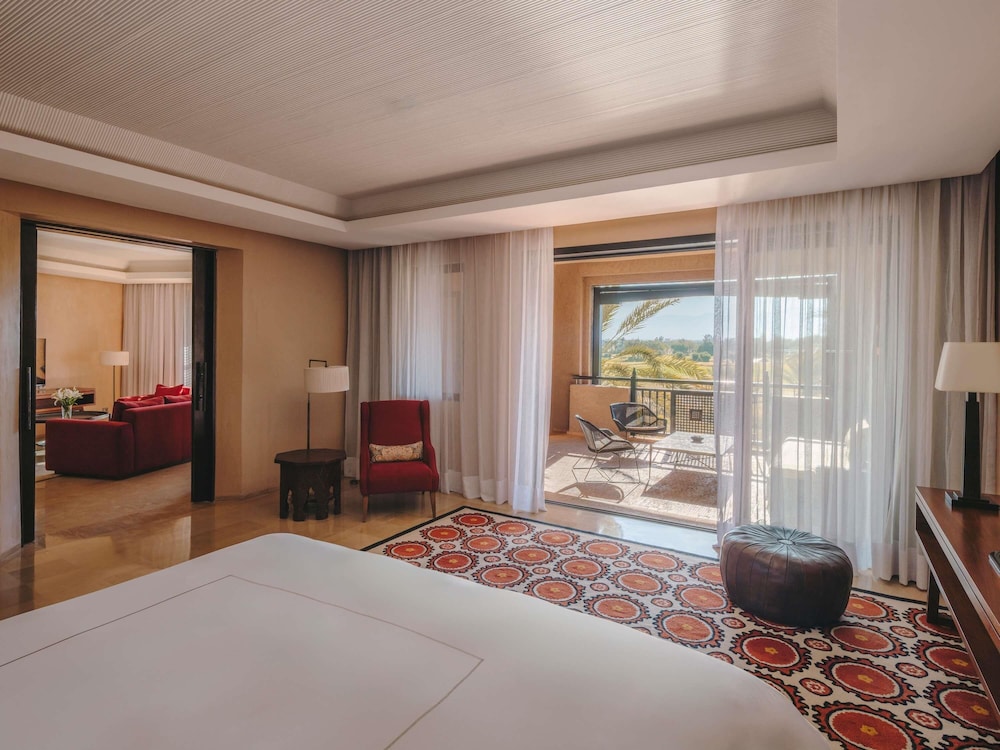 Suite Deluxe con vistas al Atlas del hotel Fairmont Royal Palm Marrakech