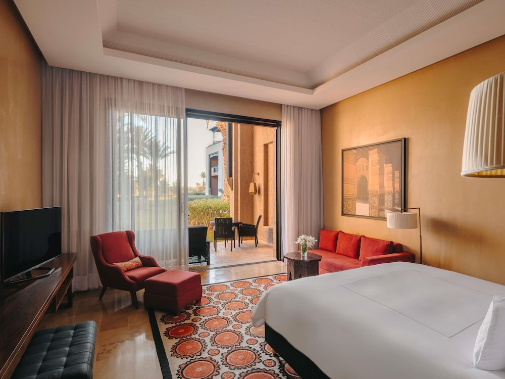 Habitación Deluxe, cama King size o camas gemelas, con vistas al jardín del hotel Fairmont Royal Palm Marrakech