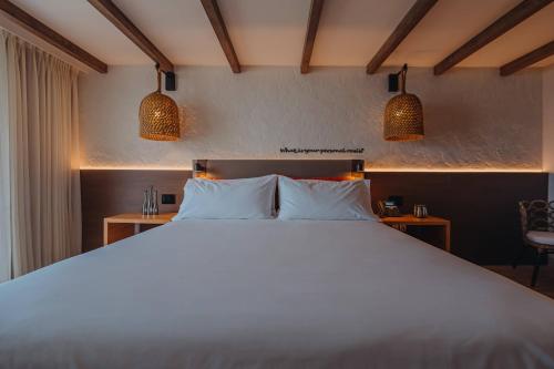 Habitación con vista al océano y cama extragrande - Solo adultos del hotel Renaissance Wind Creek Aruba Resort. Foto 3