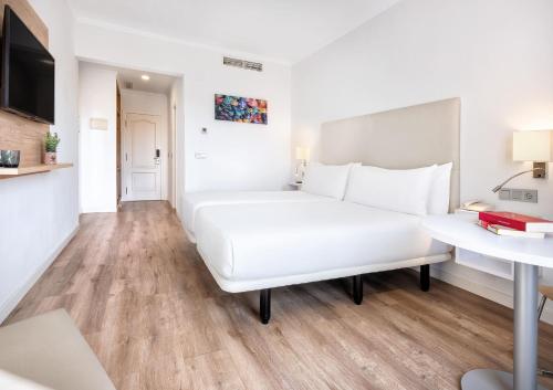 Habitación Estándar del hotel Melilla Puerto. Foto 3