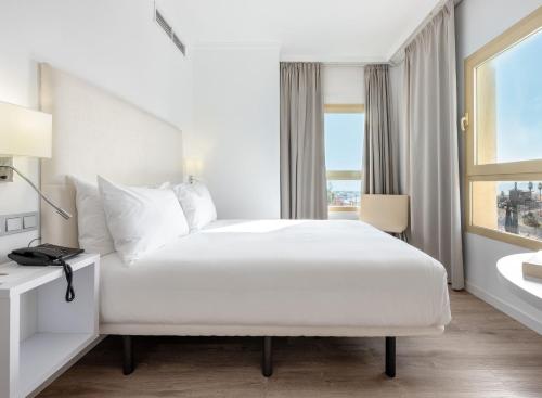 Habitación Estándar del hotel Melilla Puerto. Foto 10