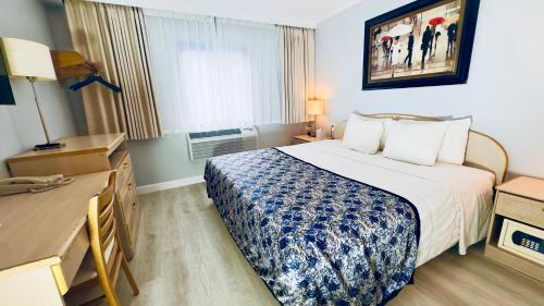 Habitación Estándar con cama doble del hotel Flushing Central. Foto 7