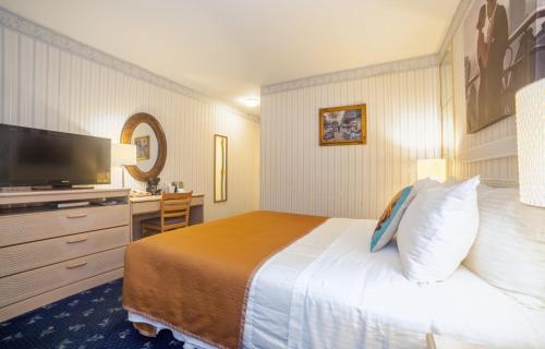 Habitación Estándar con cama doble del hotel Flushing Central. Foto 2