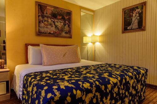 Habitación Estándar con cama doble del hotel Flushing Central. Foto 6