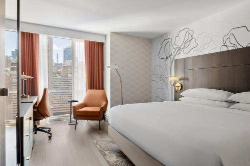 Habitación Deluxe King del hotel Courtyard By Marriott Manhattan Chelsea